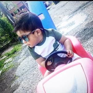 Meet your Posher, Juan